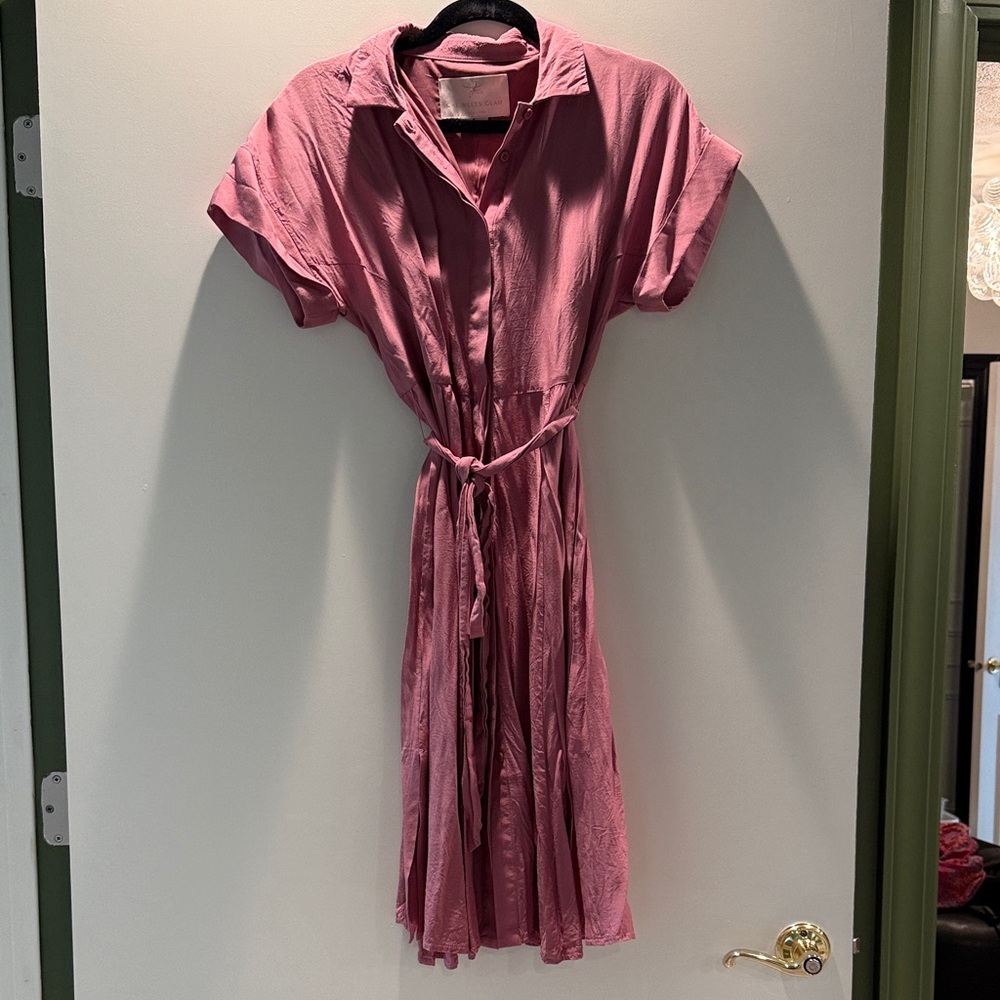 Gal Meets Glam Mauve Midi Dress